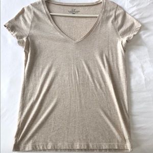 Vineyard Vines V-neck Tee